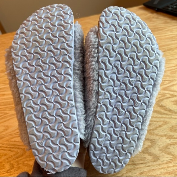 Birkenstock Arizona Teddy Shearling Fur Purple Fog EU34 - Picture 8 of 10